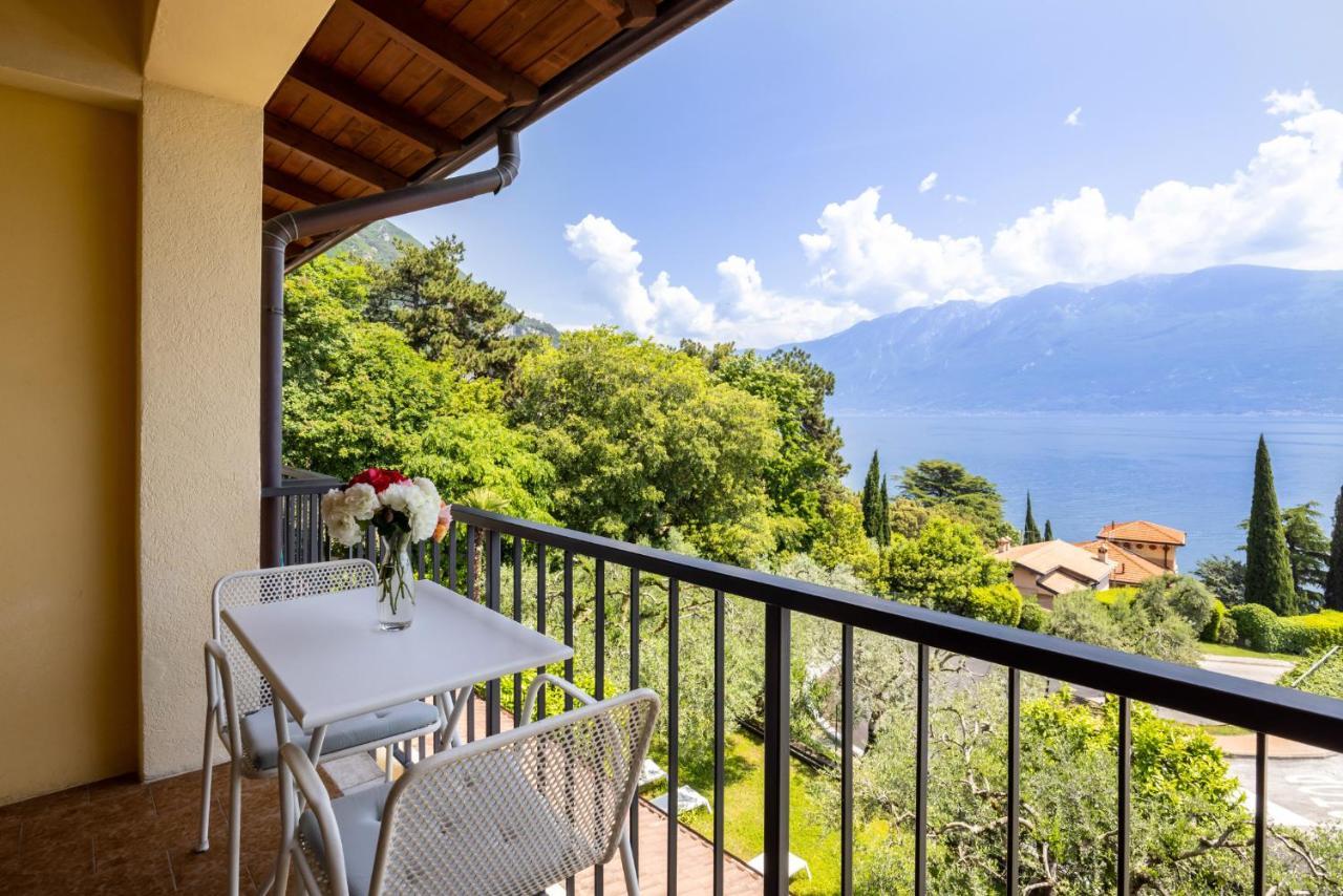 Hotel Meandro - Lake View Gargnano Exterior foto