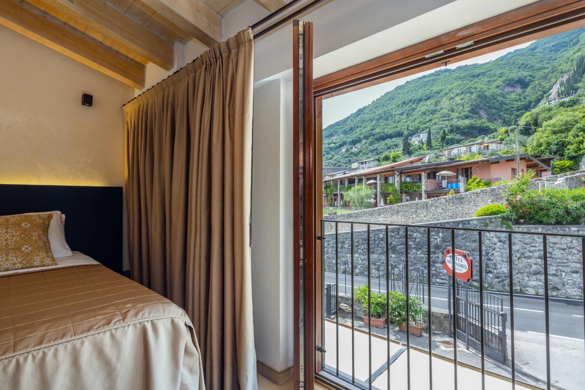 Hotel Meandro - Lake View Gargnano Quarto foto