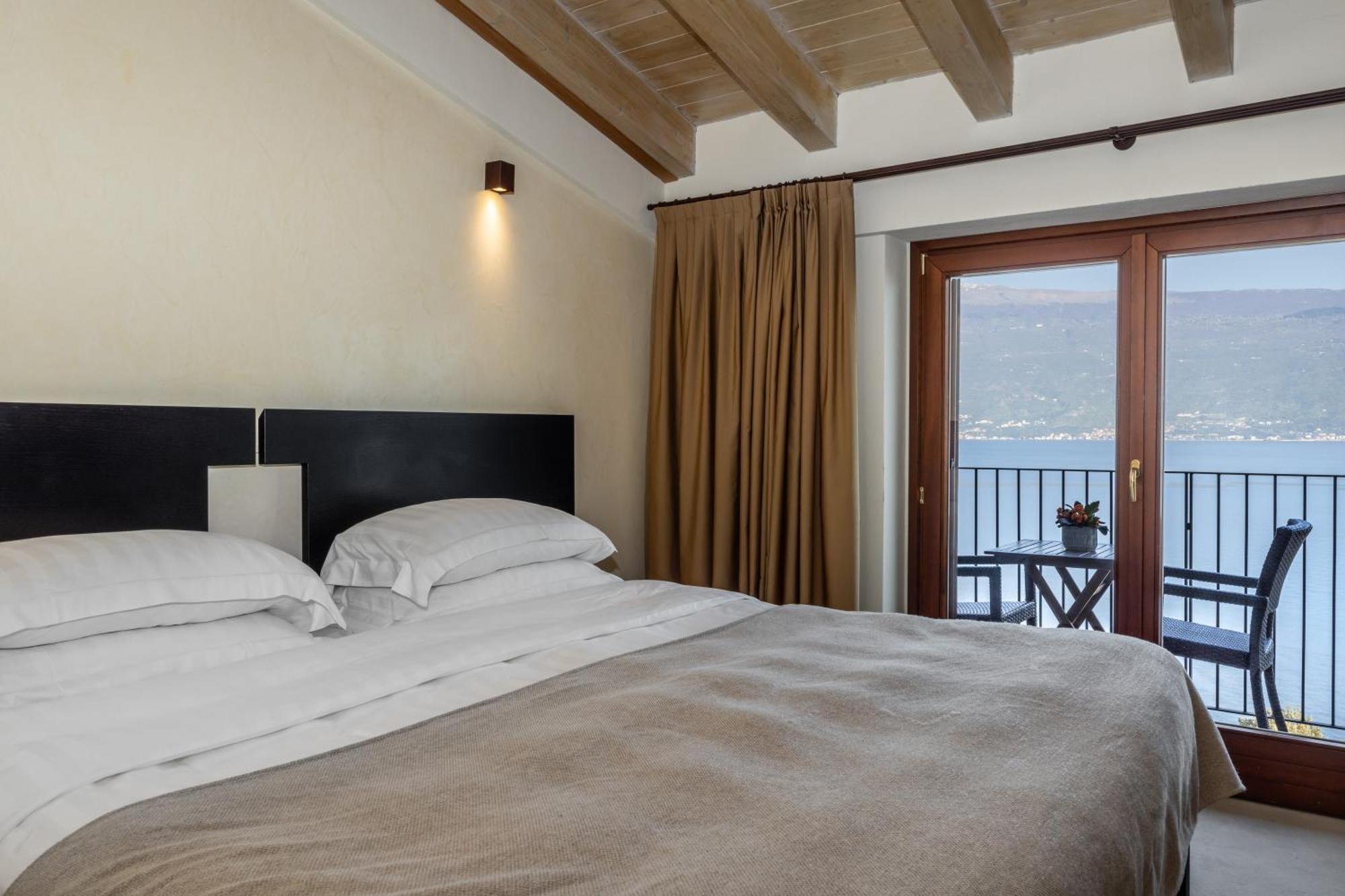 Hotel Meandro - Lake View Gargnano Quarto foto